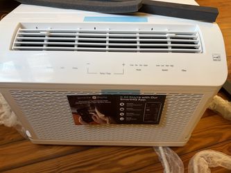 GE Profile ClearView™ ENERGY STAR® 12,200 BTU Inverter Smart Ultra Quiet Window Air Conditioner
