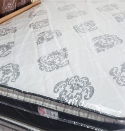 KING PILLOWTOP MATTRESS 