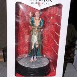 Dark Horse Comics Witcher 3 - Wild Hunt: Triss Merigold Series 2 Figure Standard