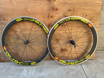 Mavic Cosmic Carbone 700”