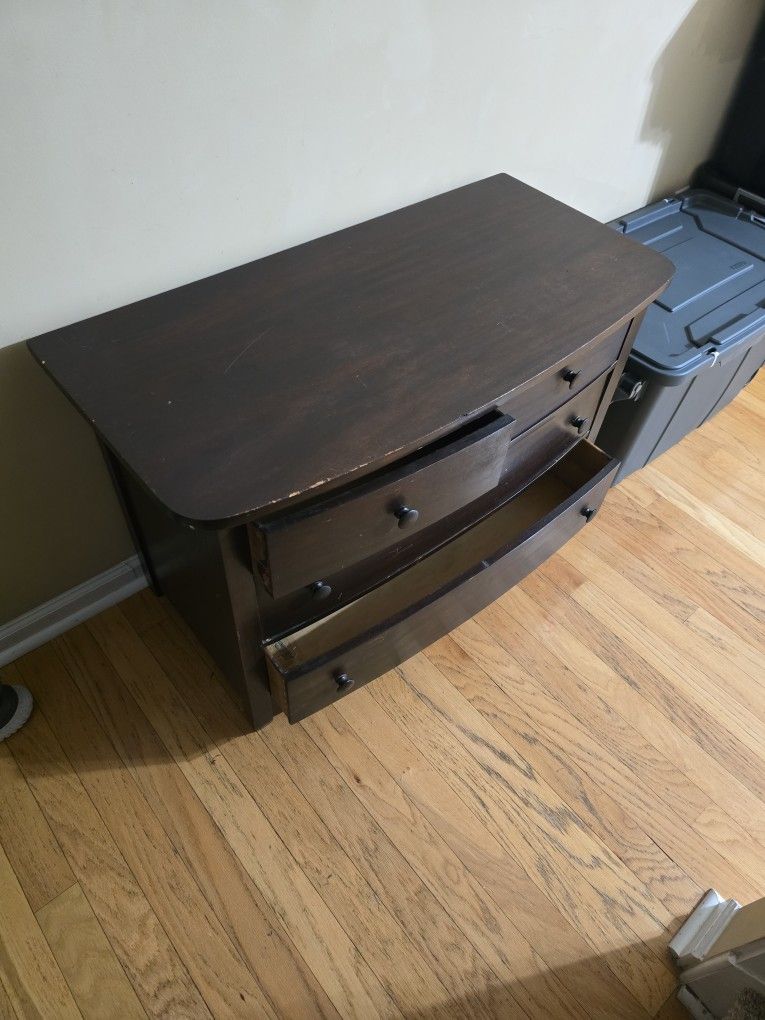 Dressers 2 For 45$