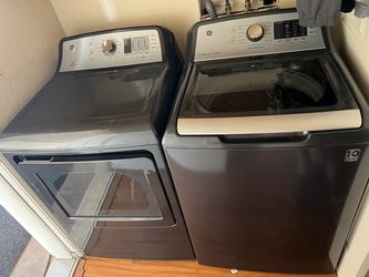 LG washer and dryer
