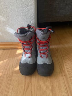 Columbia kids boots