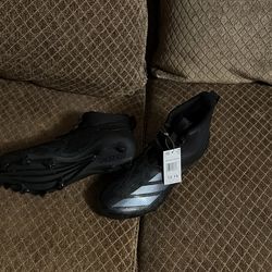 BRAND NEW ADIDAS ADIZERO CHAOS MIDLINEMAN CLEATS SIZE 13