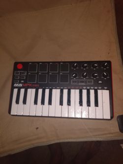 Akai mpk