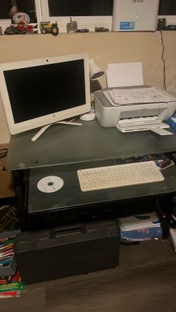 Glass computer table