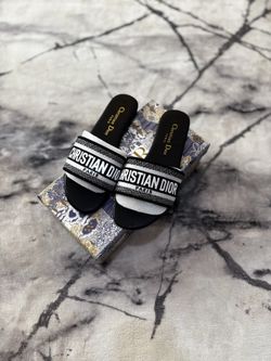 Dior slides women (6)
