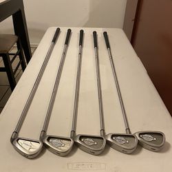 Golf Clubs - Callaway X14 Irons 
