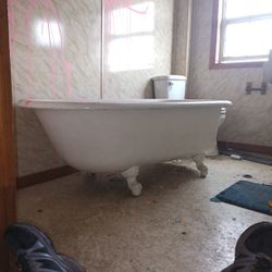 Clawfoot Bathtub Nice 