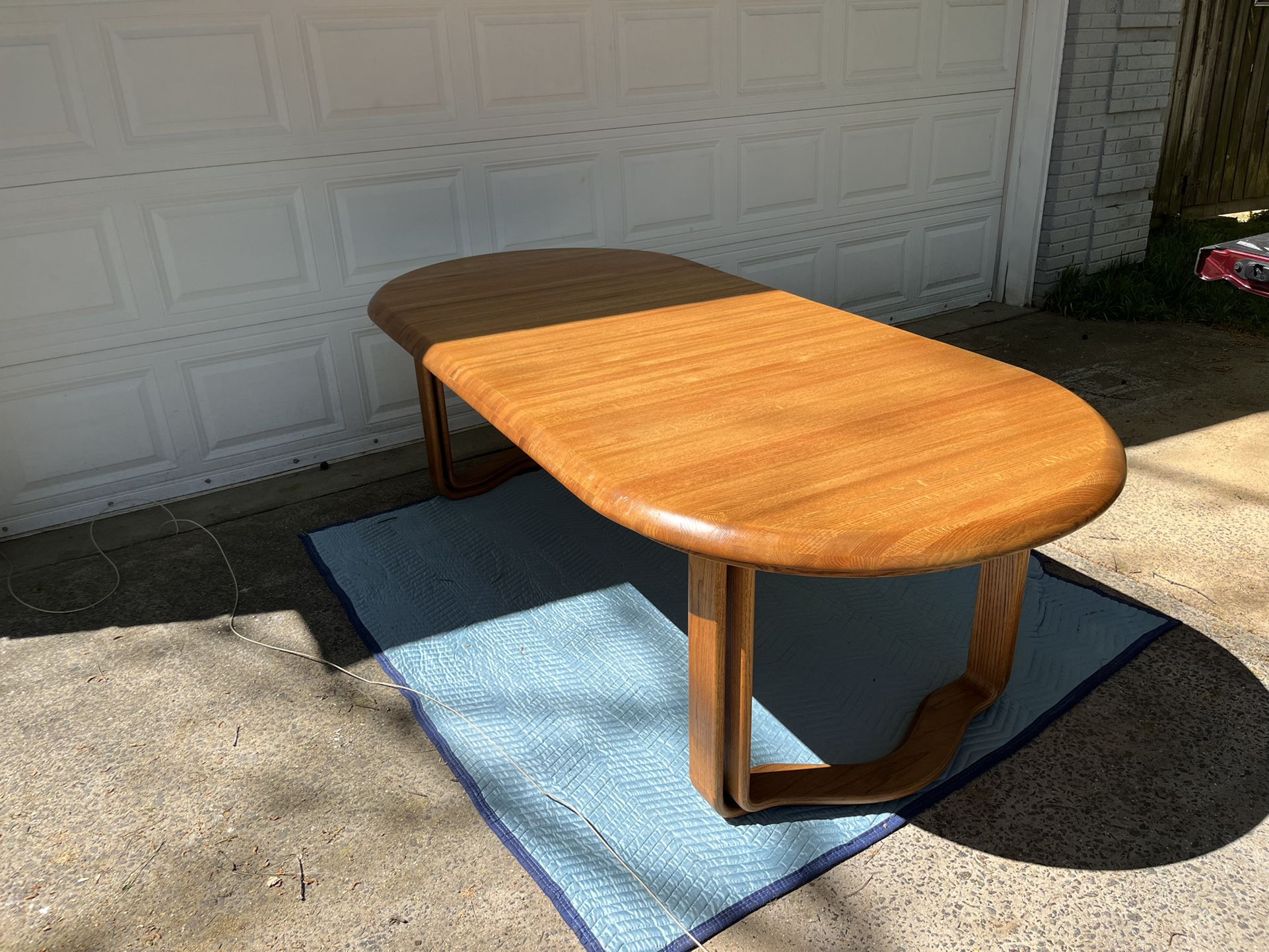 90’s Oak Wood Table