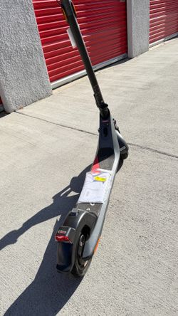 NIU KQI 200P Electric Scooter