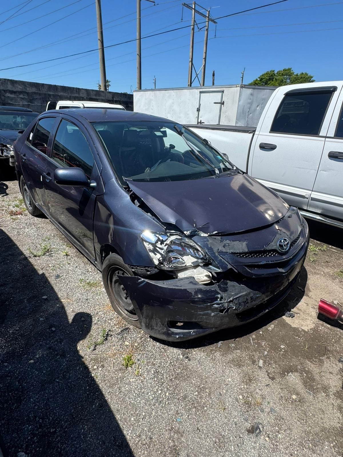 2010 Toyota Yaris 1.5 parts engine transmission door rims exhaust rims axel radio fenders