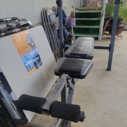 Weight Bench 