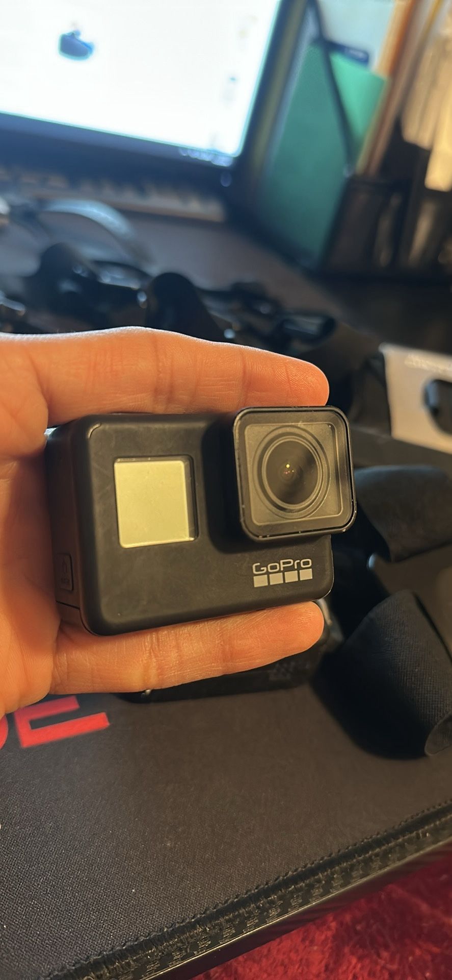 GoPro HERO BLACK 7 bundle