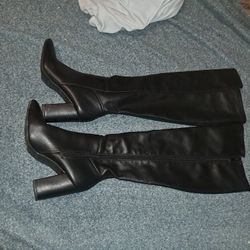Leather Heeel Boots