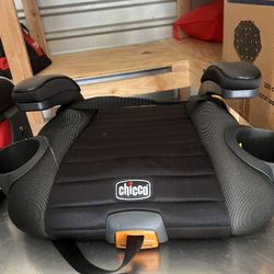 Chicco GoFit Plus Backless Booster Car Seat