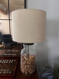 Table lamp