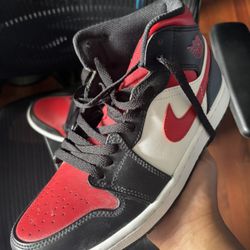 jordan 1 mid
