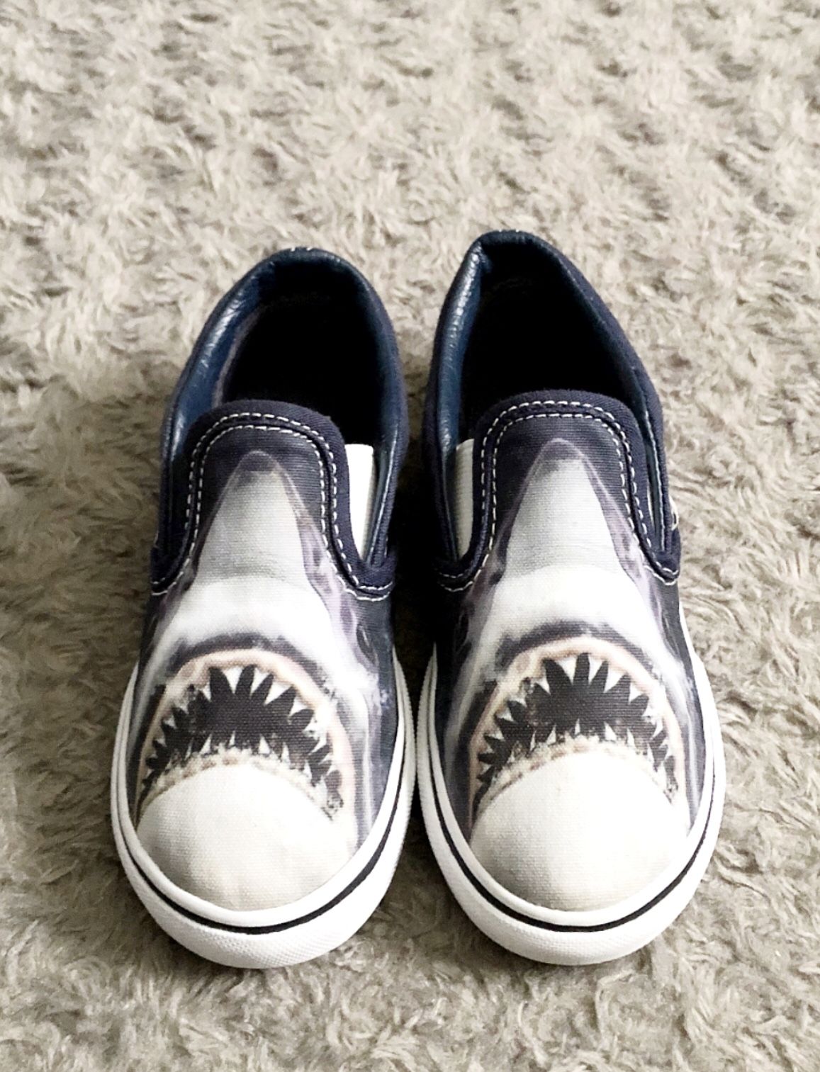 Vans toddler boy Shark slip-ons shoes paid $48 size 10 Like new barely worn zero signs of wear! Super cool Shark Vans slip-ons with fun graphic print.