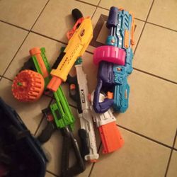 Toys N Nerf Guns 