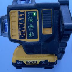 DEWALT DW089LG Line Laser Level - Green