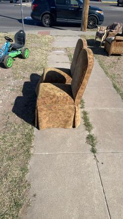 Chairs 2 C