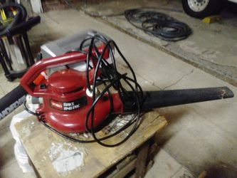 Toro Rake and Vac electric