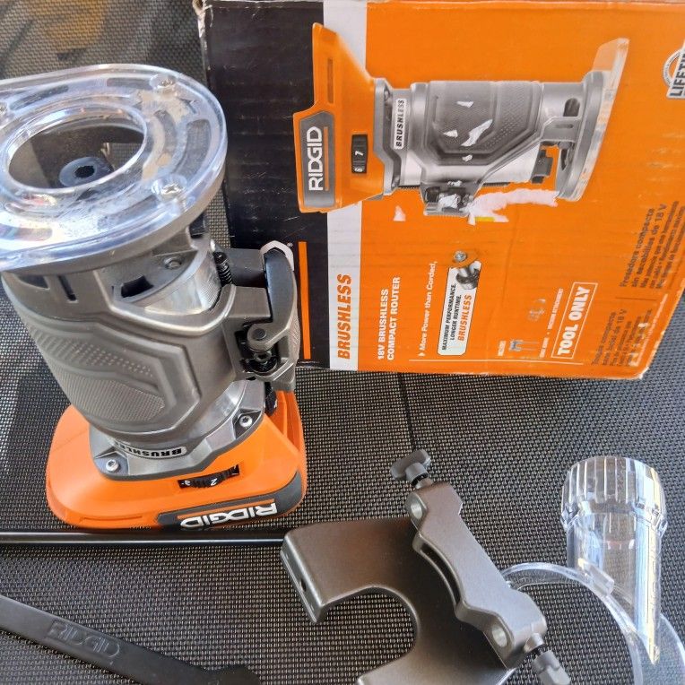 RIDGID
18V Brushless Cordless Compact Router (Tool Only)