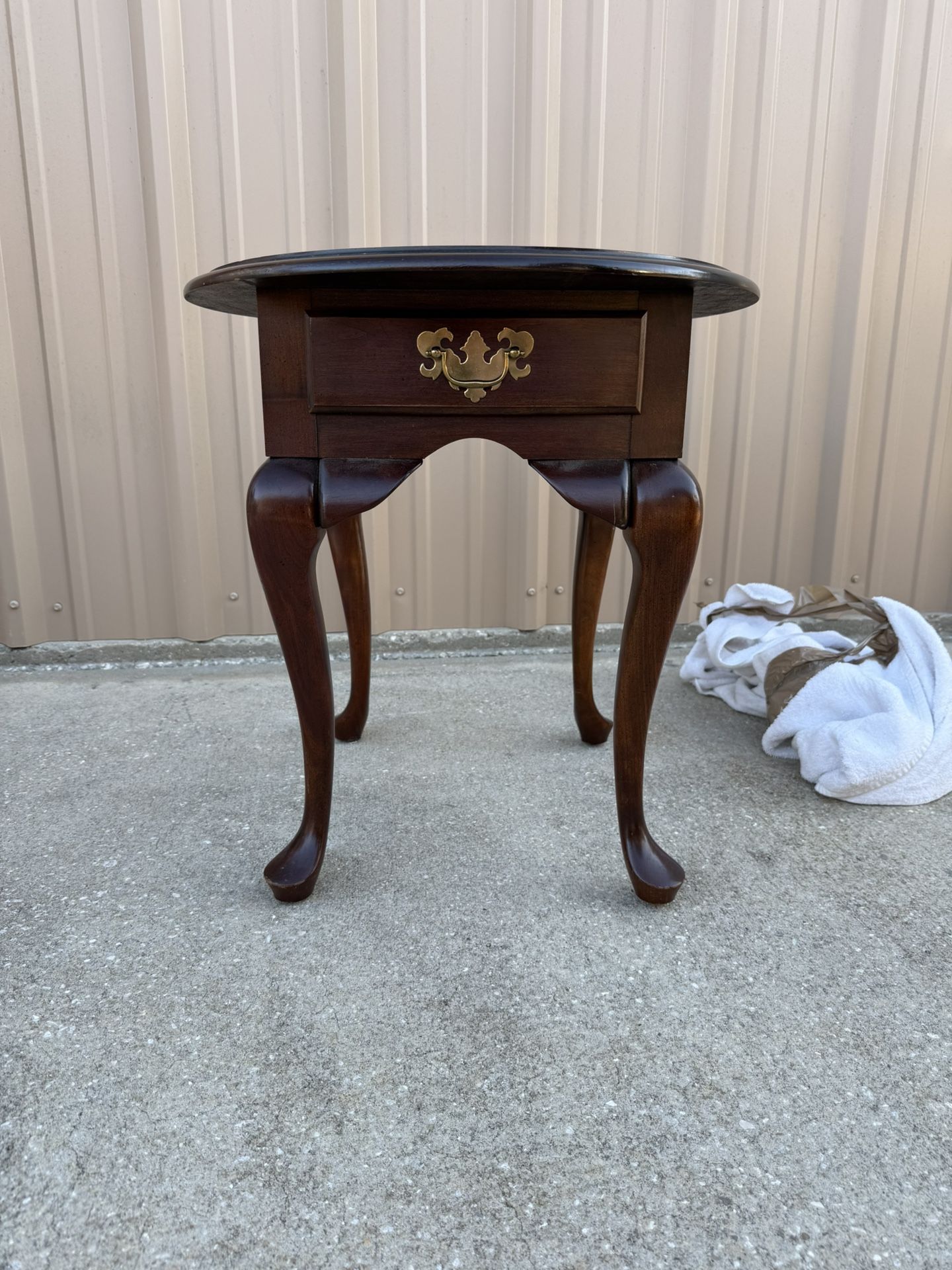 Walnut End Table With Drawer