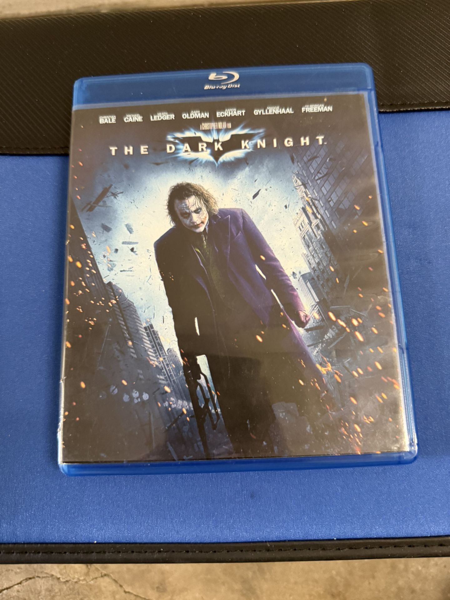 The Dark Knight (Cracked Case)
