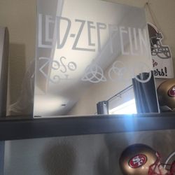 Decorative Sandblasted Mirrors 