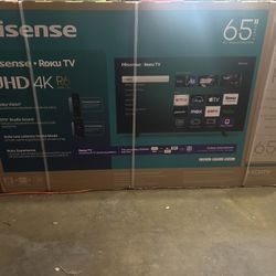 65” Roku Hisense TV UHD4K