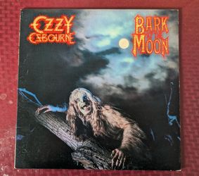 Ozzy - Bark At The Moon