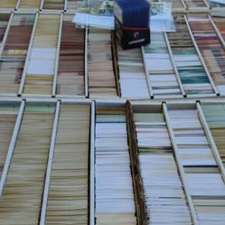 Thousands of Vintage Sports Cards. MLB,NBA,NFL. Sports Cards Lot.