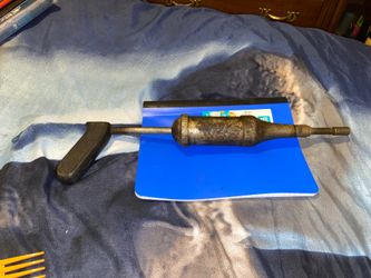 Vintage alemite zerk oil gun