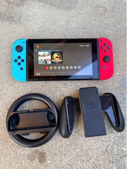 Nintendo Switch $150 with a 32gb sd (ONLY WHAT’S ON THE PICTURE)