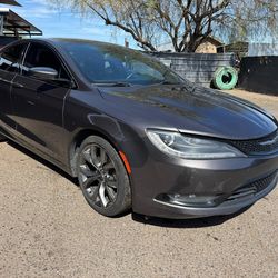 2015 Chrysler 200