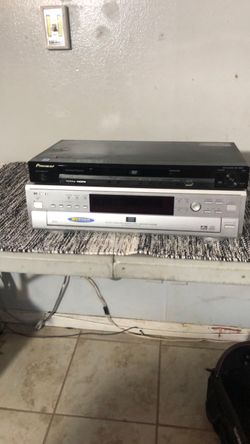 Pioneer dvd player & Toshiba dvd  5 disc carousel change   For $ 25 dollars both