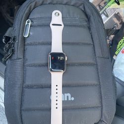 Apple Watch $200