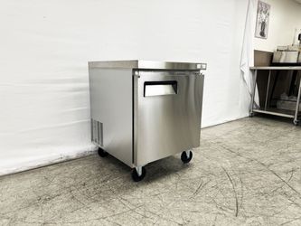 NSF 28 ins Undercounter freezer AUF-0776