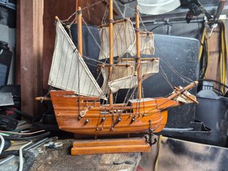 Miniature wood ⛵️