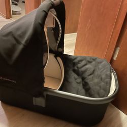 Upper baby Bassinet 