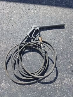 Power washing hose and gun