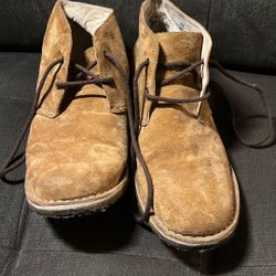 UGG Chukka Boots - Men’s 10.5