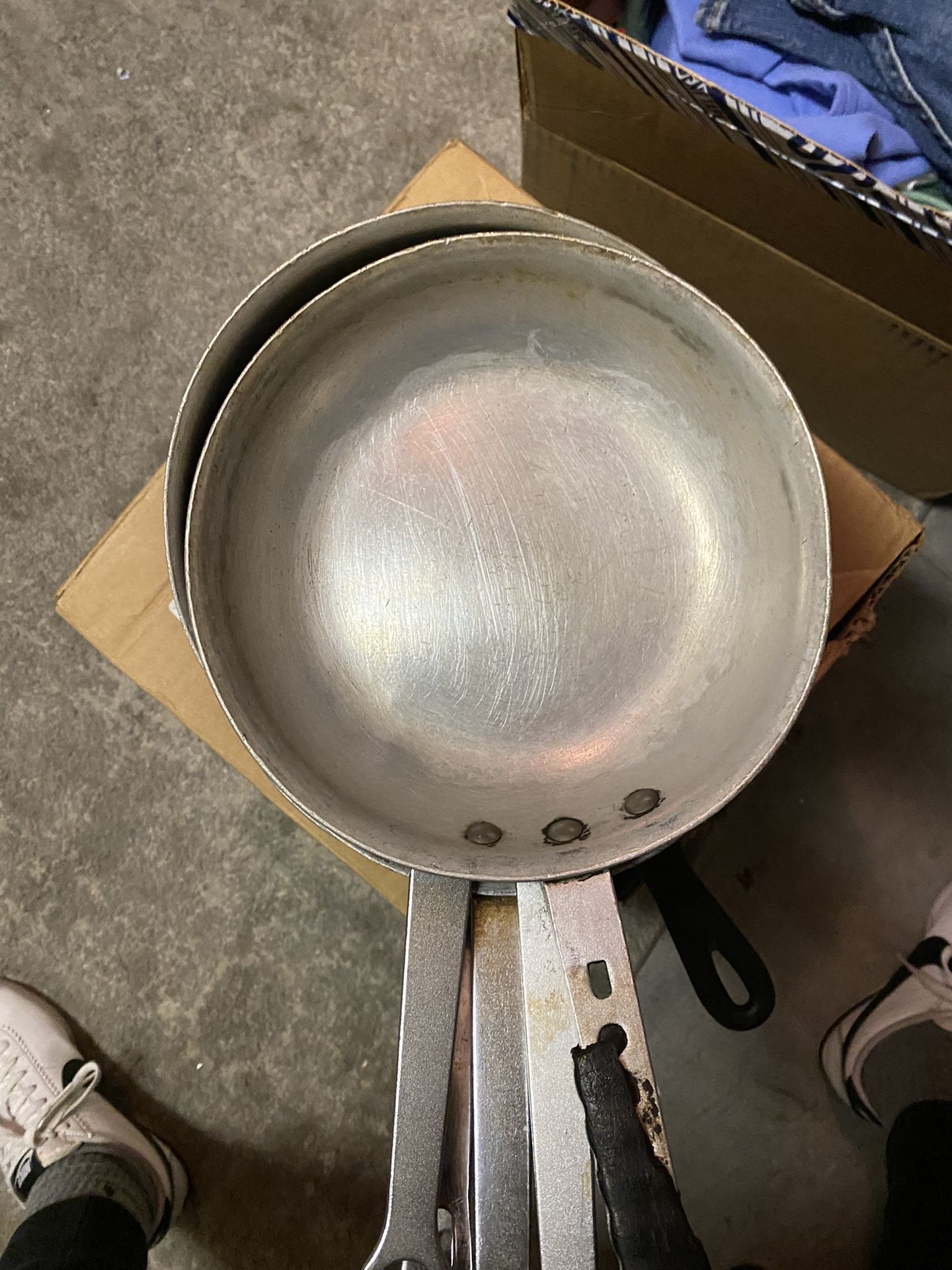 8in. Or 10in. Commercial Frying Pans for Sale in Las Vegas, NV OfferUp