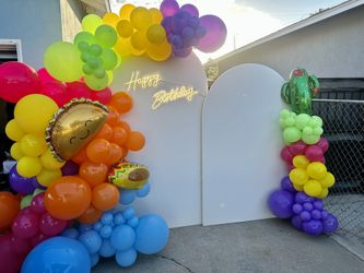 Balloon Garlands