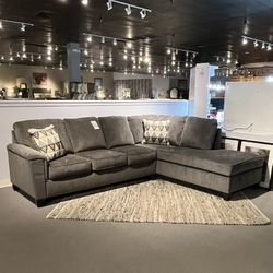 Grey 2pc Sectional Couch