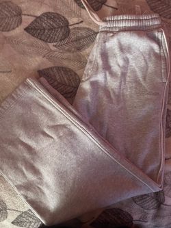 Hollister Gray Sweatpants with Side Stripe SIZE-M