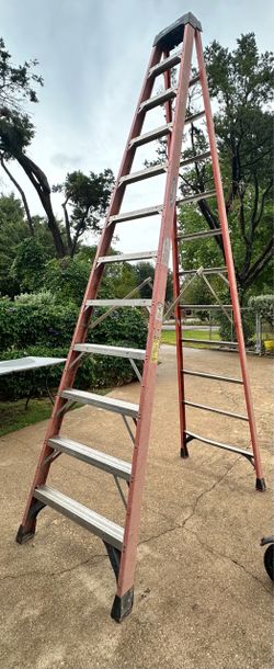 Fiberglass A-Frame Step Ladder 12 Ft.