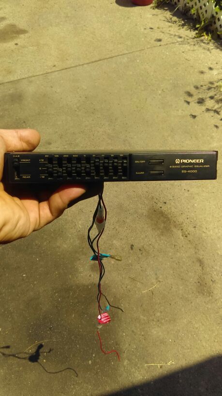 Pioneer EQ 4000